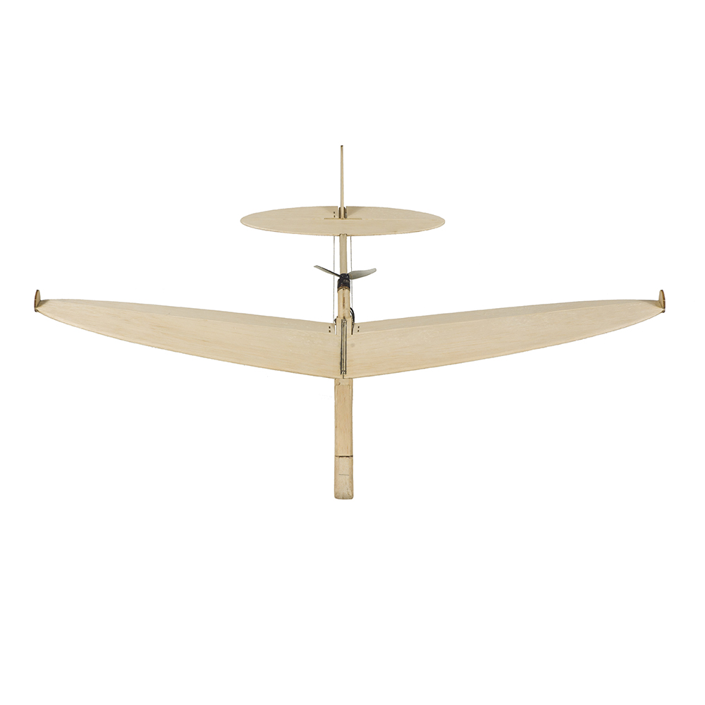 Planeador Sparrow F06 de 600 m - Model Kit Spitfire reseña y precio